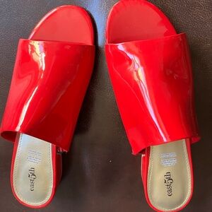 Red Shiny Sandal New by East 5th Ave Size 10